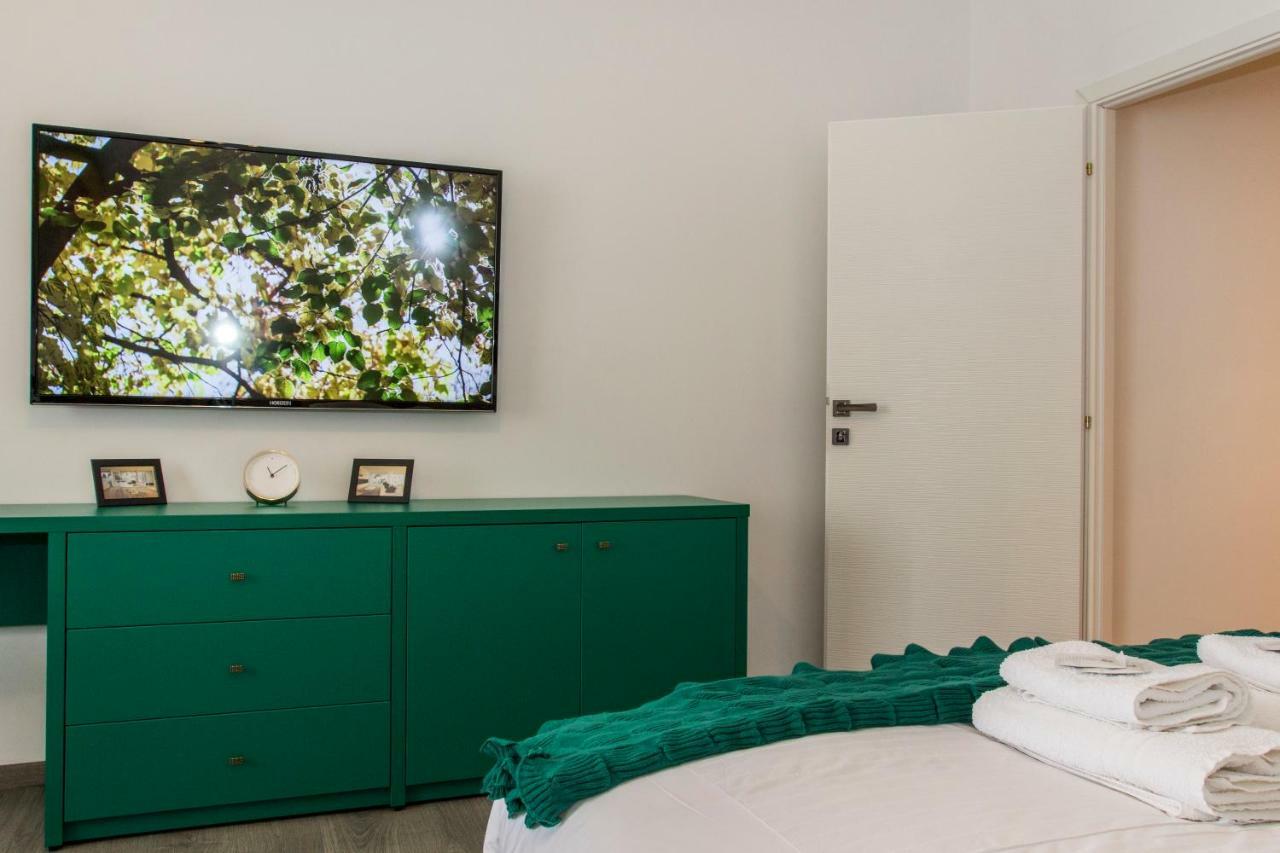 Premium Apartment By Mrg Apartments บูคาเรสต์ ภายนอก รูปภาพ